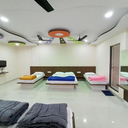 Hotel Plaza Inn Rajpipla Εξωτερικό φωτογραφία