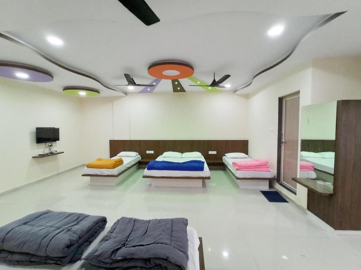 Hotel Plaza Inn Rajpipla Εξωτερικό φωτογραφία